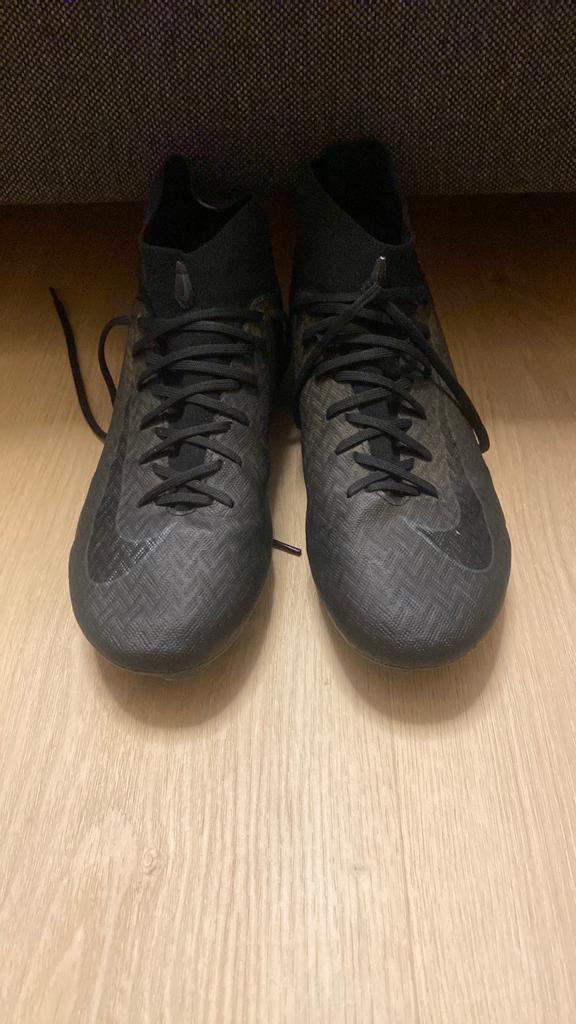 Voetbalschoenen nike mercurial, Sport en Fitness, Gebruikt, Maat XS of kleiner, Schoenen, Ophalen of Verzenden