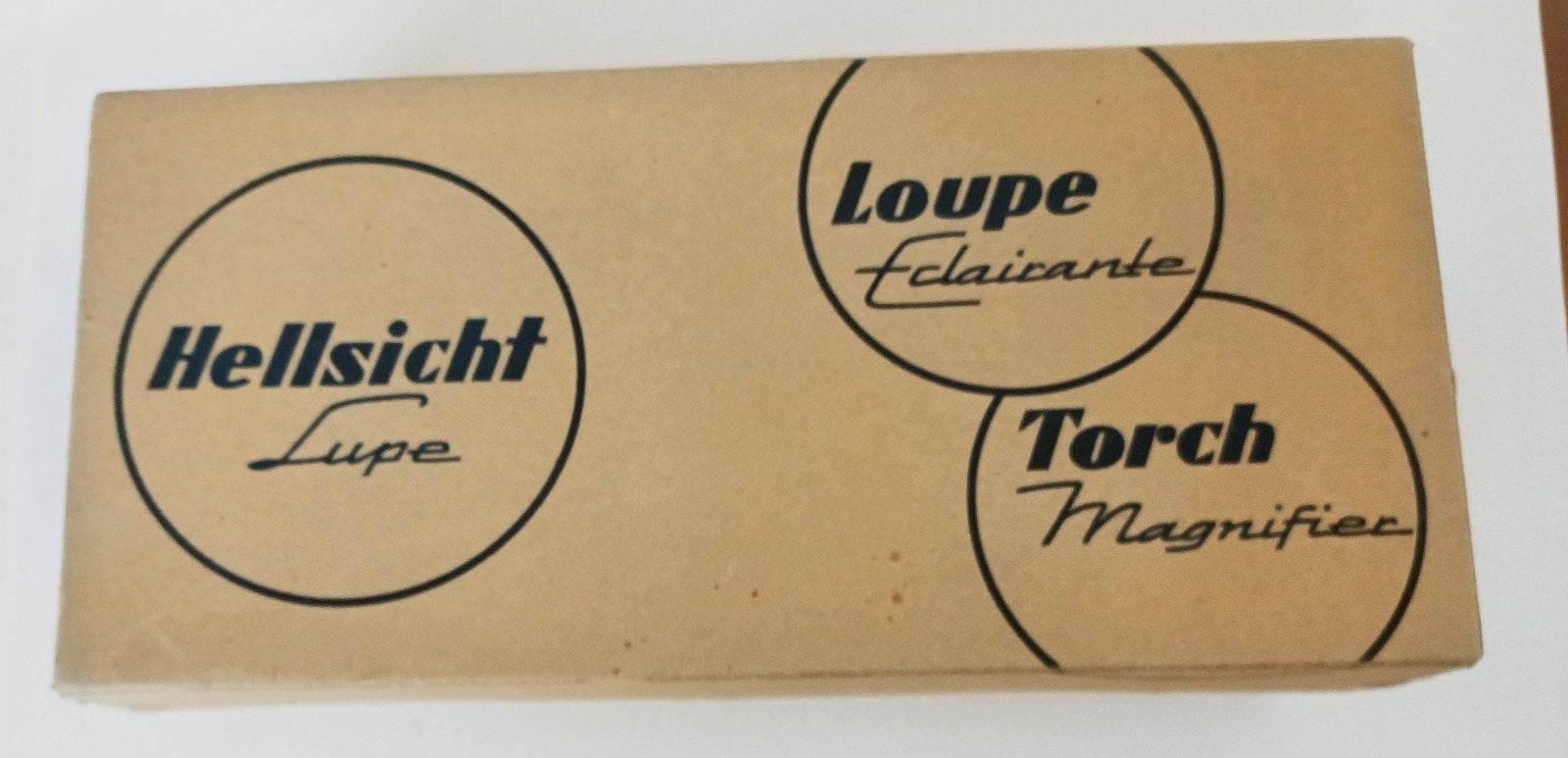Vintage Hellsicht Lupe / Torch Magnifier – 10,0 Dioptrie, Hobby en Vrije tijd, Vergrootglazen, Loepen en Loeplampen, Ophalen, Zo goed als nieuw