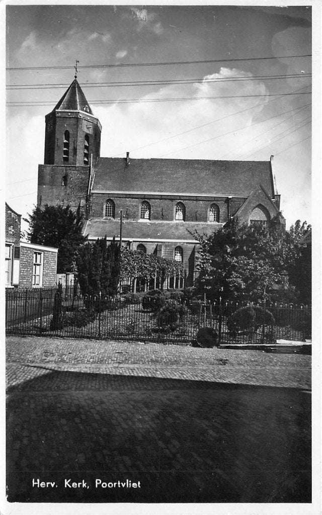 378-322-033 Poortvliet Herv Kerk, Verzamelen, Ansichtkaarten | Nederland, Verzenden, Voor 1920, Zeeland