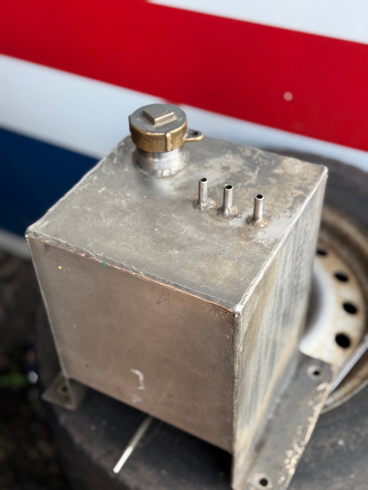 Cross auto tank!, Ophalen, Zo goed als nieuw