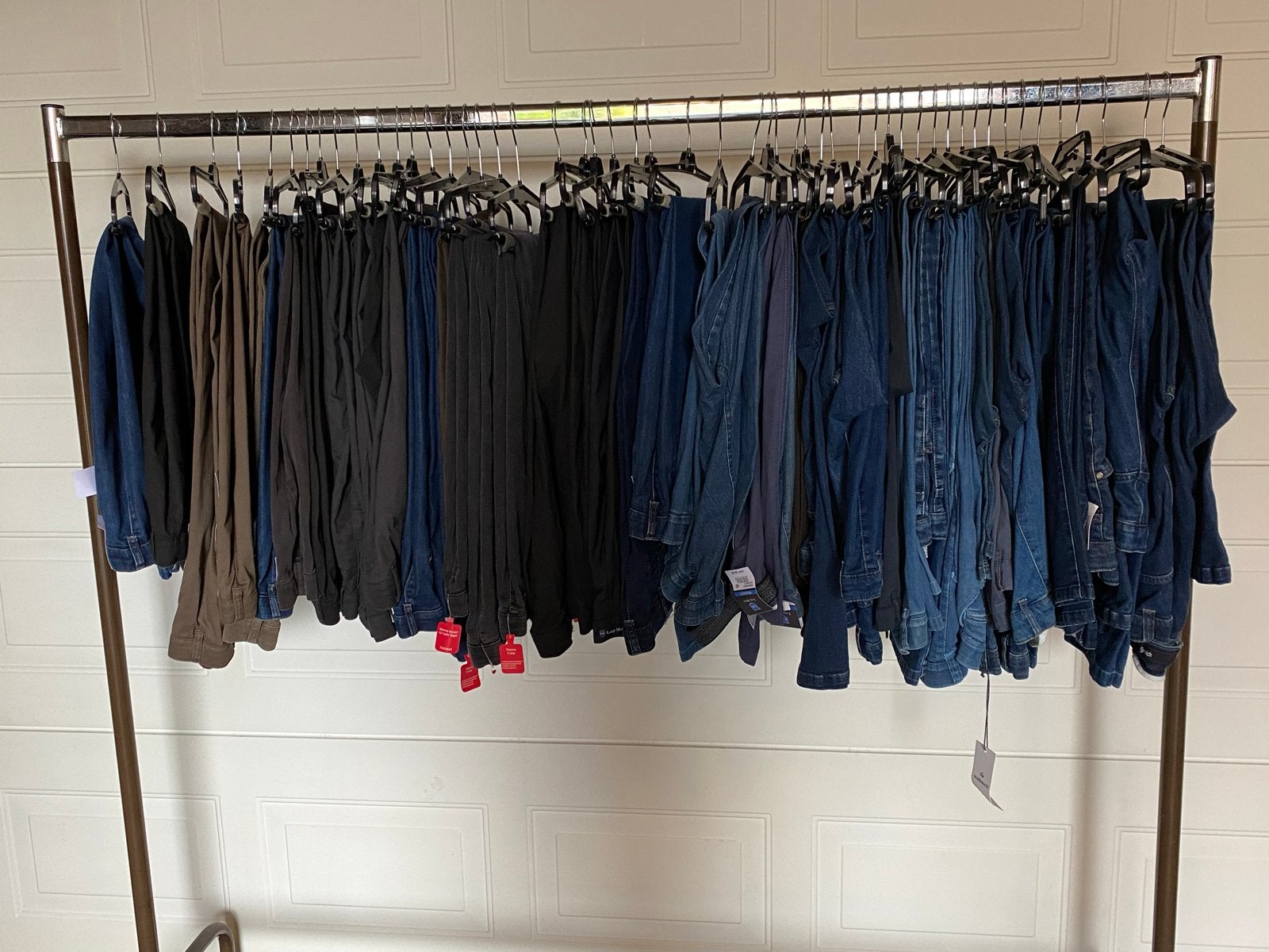 Partij herenbroeken 350 stuks diverse maten en kleuren, Ophalen, Meerkleurig, Nieuw, Overige maten