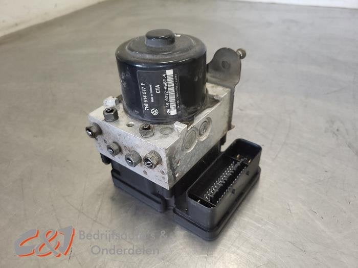 ABS Pomp van een Volkswagen Transporter, Gebruikt, -, Volkswagen, -
