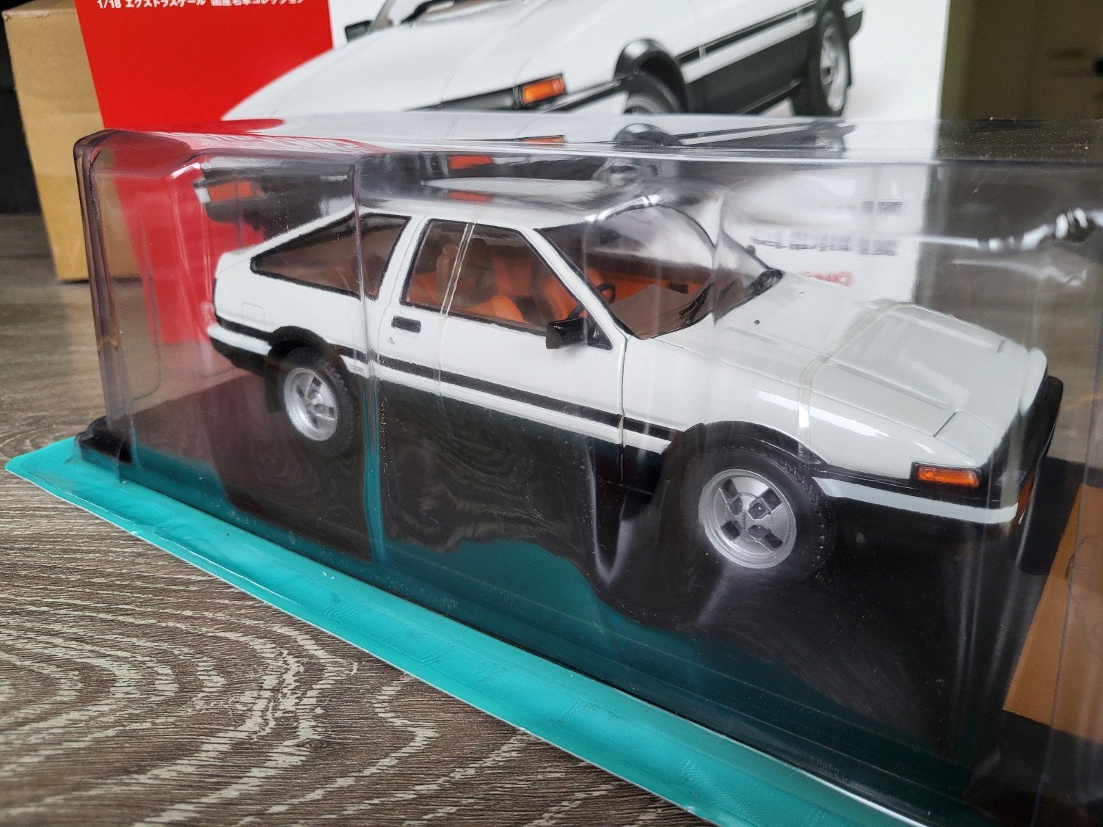 Toyota Corolla AE86 schaal 1:18, Ophalen of Verzenden, Zo goed als nieuw, Overige merken