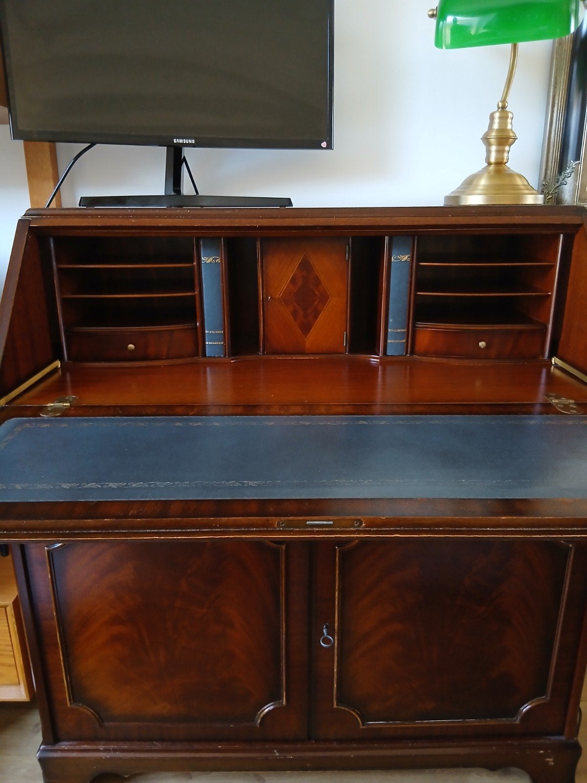 Klassiek Heldense Secretaire - vintage met slotjes en verbor, Ophalen, Gebruikt, Vintage