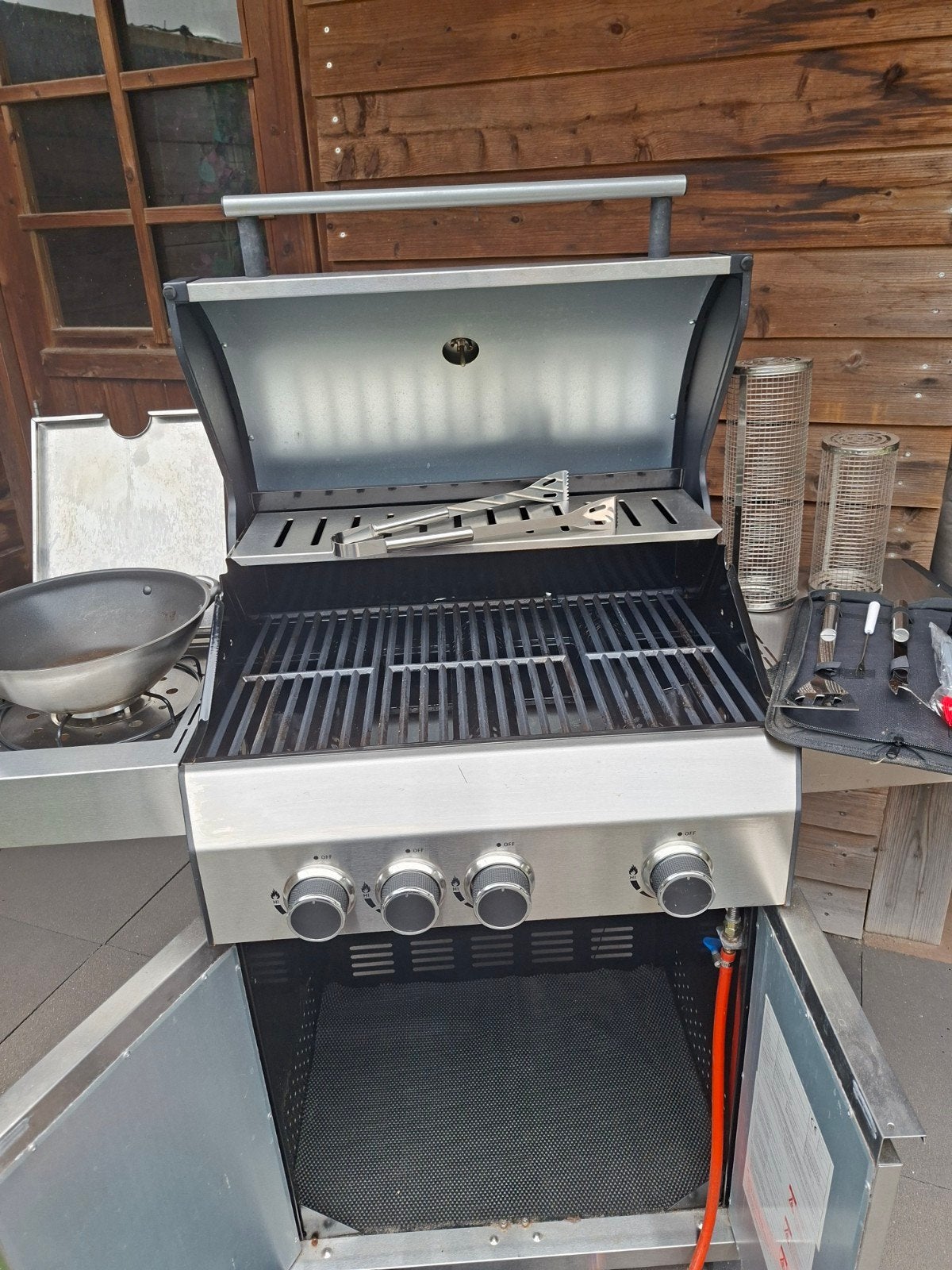 Foto 4 van Gas barbecue ZGAN