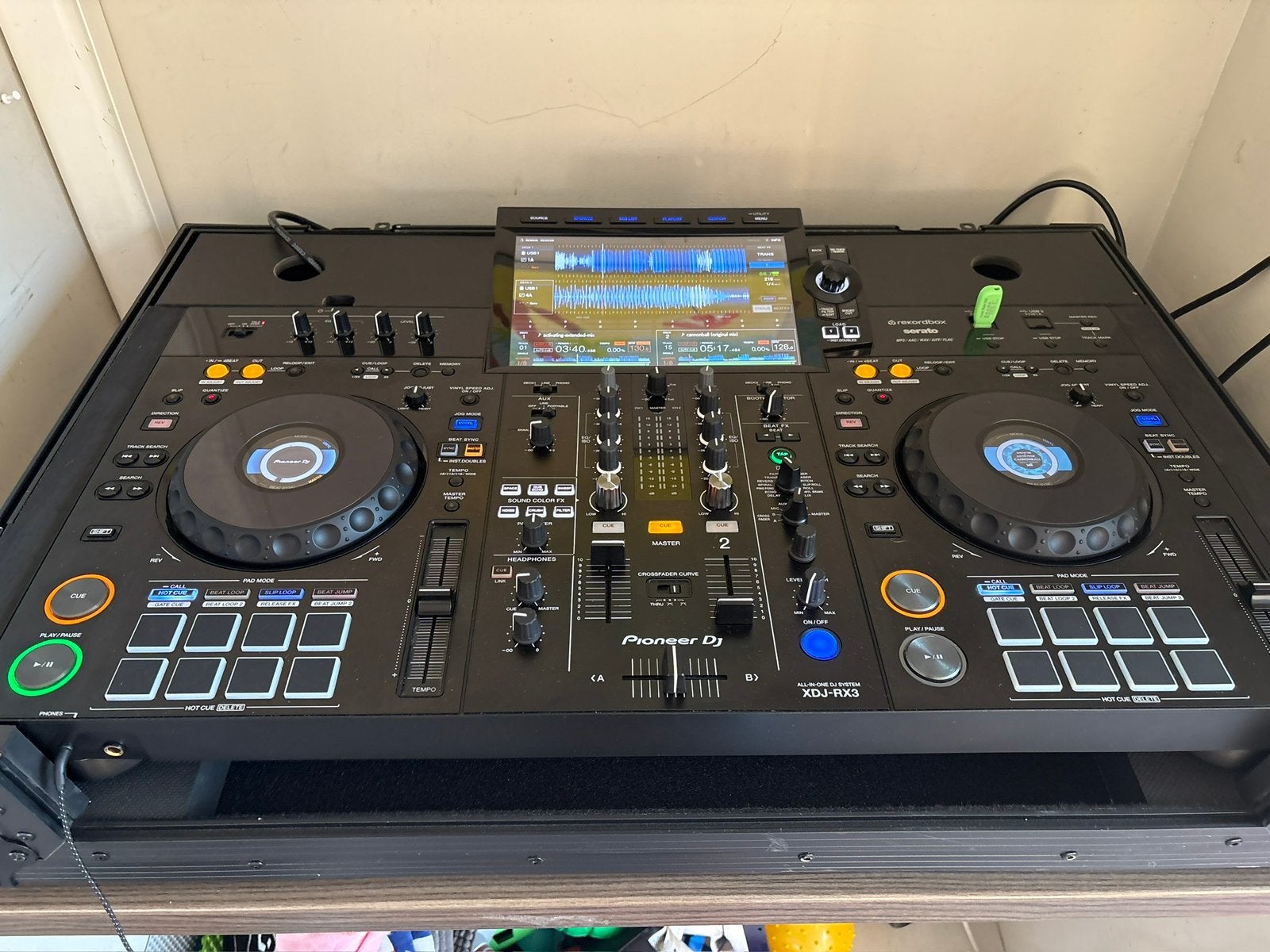 Pioneet xdj rx3 + hard case + soft case + stofkap, Muziek en Instrumenten, Dj-sets en Draaitafels, Ophalen, Nieuw, Draaitafel