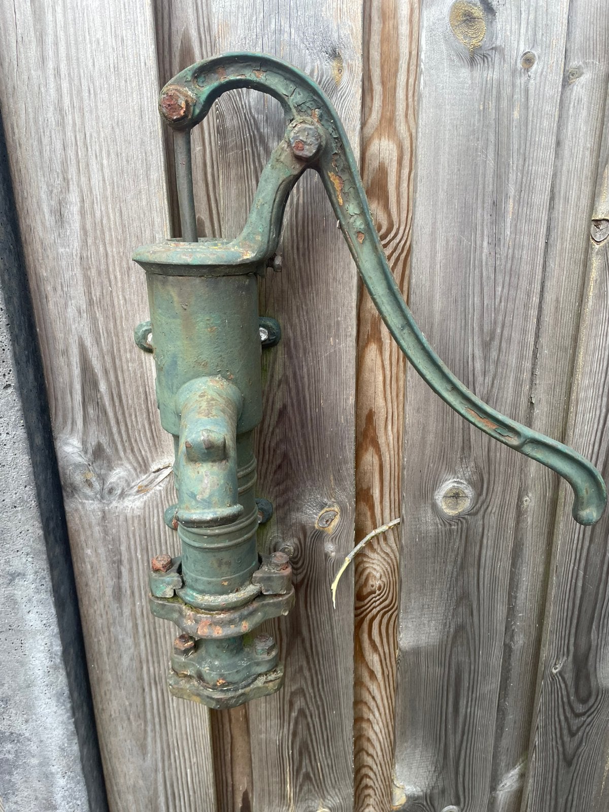 Oude decoratieve waterpomp, Ophalen, Gebruikt, Overige typen