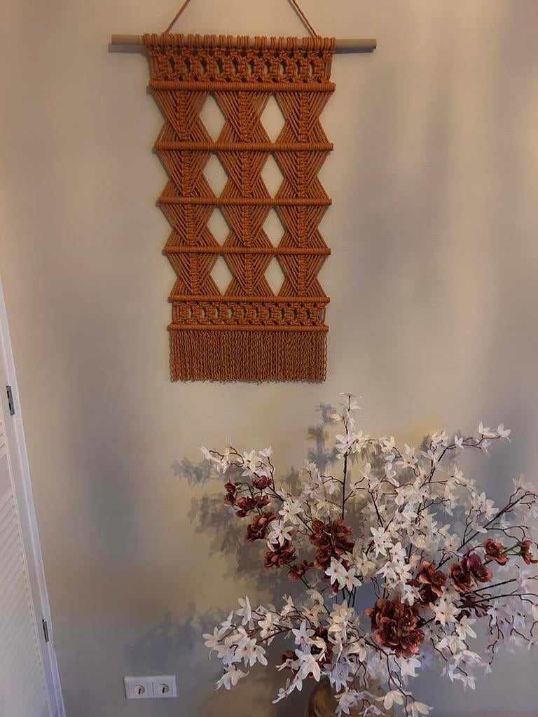 Handgemaakt Macrame wandkleed, Rood, Nieuw, 74 cm, Ophalen of Verzenden