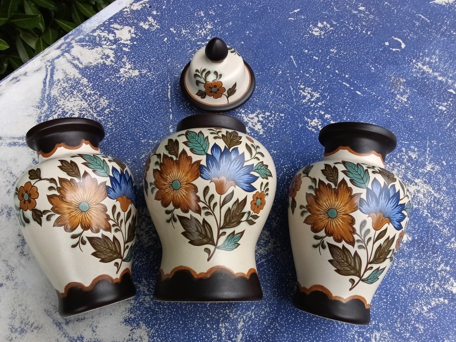 Set van 3 Flora Gouda Plateel vazen en pot, Antiek en Kunst, Ophalen of Verzenden