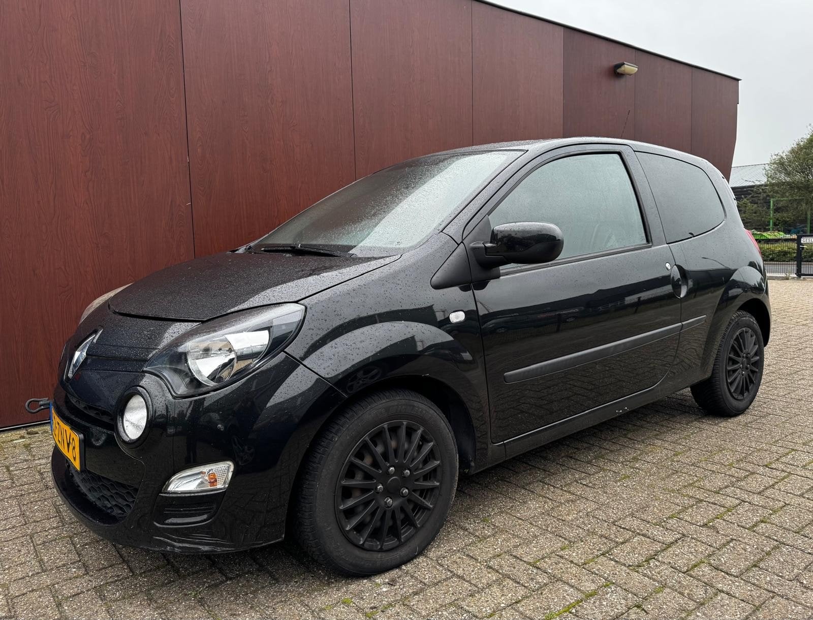 Renault Twingo 1.2 E3 2013 Zwart MOTOR SLAAT NIET AAN, Auto's, Voorwielaandrijving, 839 kg, 74 pk, 4 cilinders