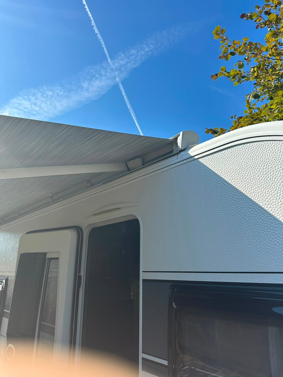 Thule onnistore wit 6300 luifel 4 meter, Ophalen, Zo goed als nieuw
