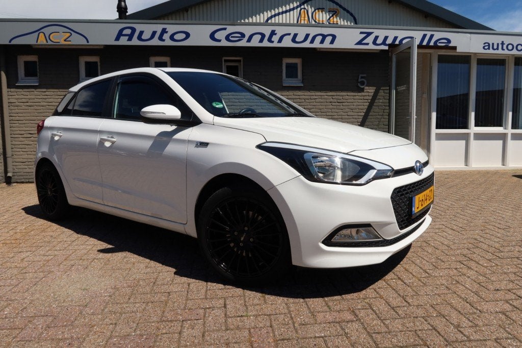 Hyundai I20 1.0 T-GDI I-DRIVE COOL   ( TUNING na 142 PK ), Voorwielaandrijving, 40 €/maand, USB, Bedrijf