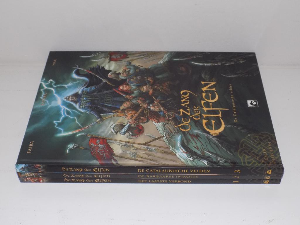 De zang der Elfen ~ Complete serie HC's 1 tm 3 + BOX + teken, Eén stripboek, Ophalen of Verzenden, Zo goed als nieuw