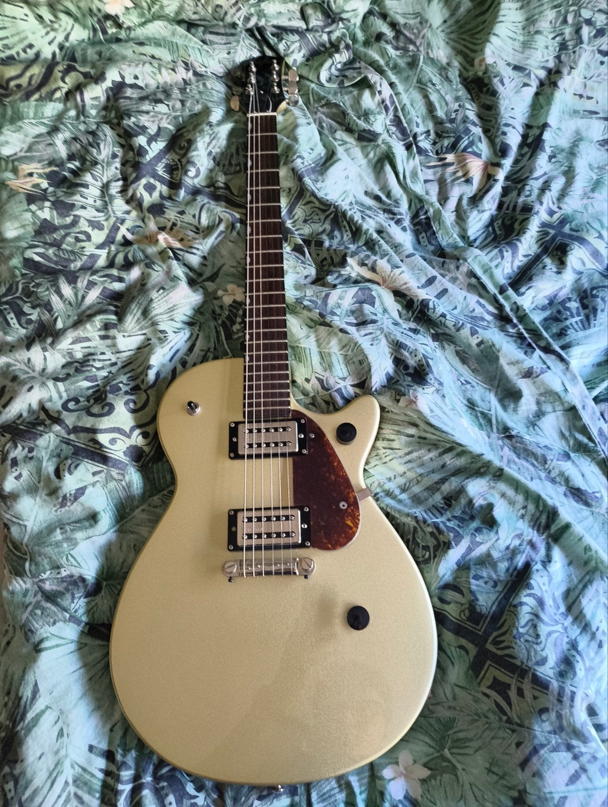 Gretsch G2210 Streamliner Junior Jet Club Goldust, Muziek en Instrumenten, Ophalen, Zo goed als nieuw, Solid body, Overige merken