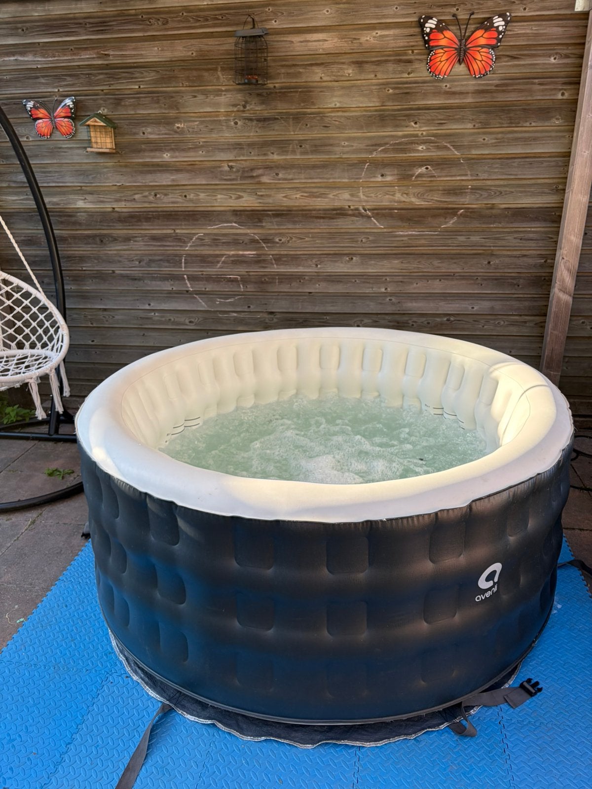 Opblaasbare Avenli jacuzzi in goede staat, Ophalen, Zo goed als nieuw, Filter, Opblaasbaar