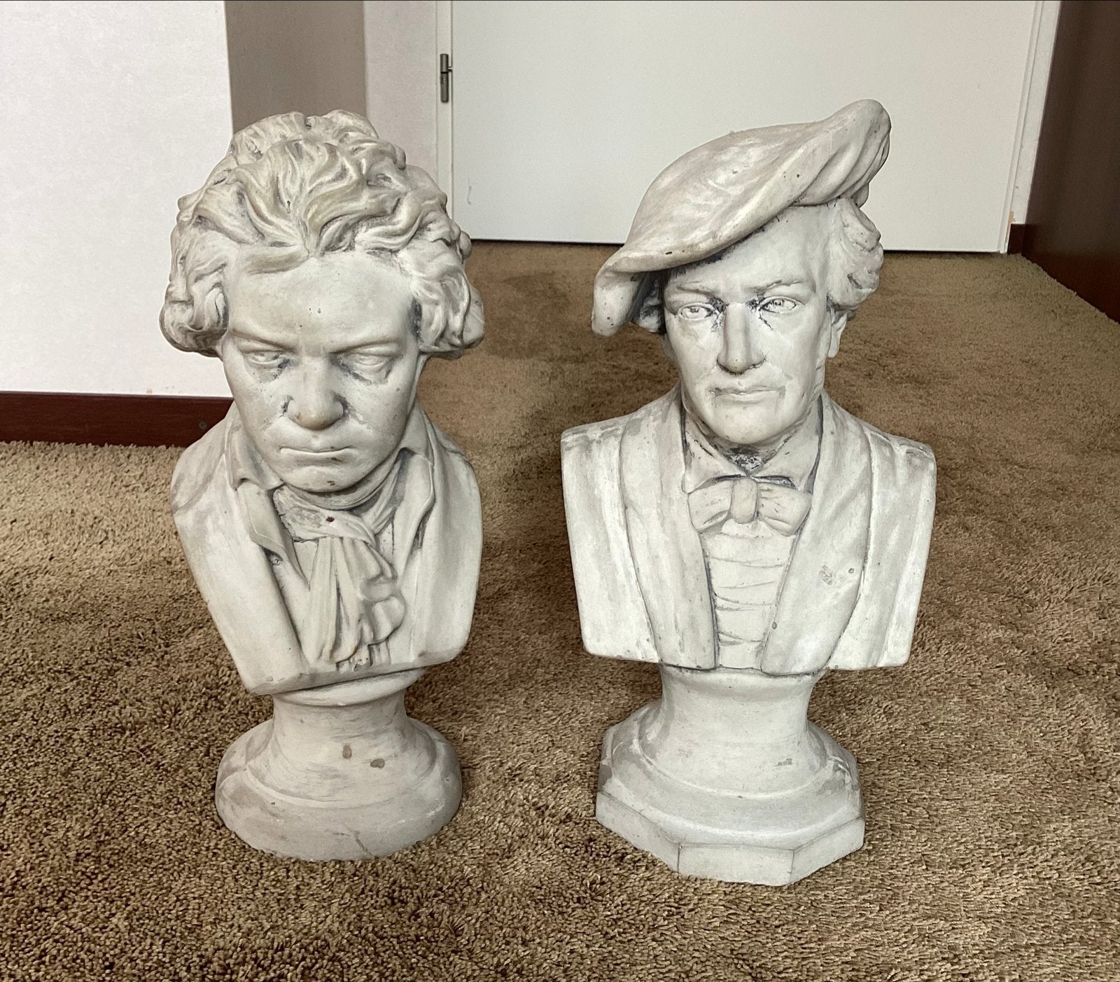 Set van 2 klassieke bustes: Beethoven en Wagner, Antiek en Kunst, Ophalen, Gips, Buste, 20 - 50 cm