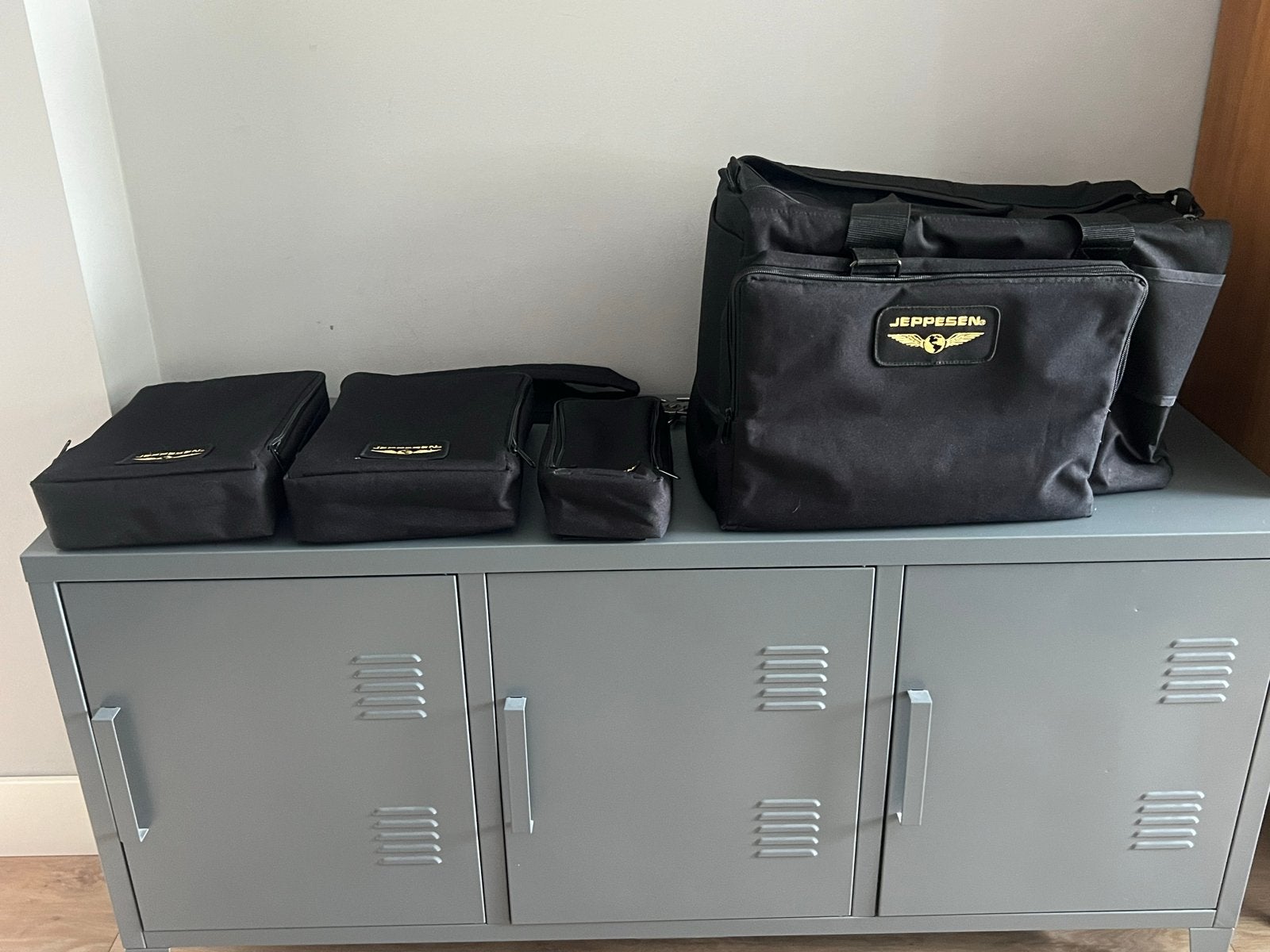 Jeppesen Pilotentas met 3 uitneembare tassen, 40 tot 60 cm, 20 tot 30 cm, Zwart, Ophalen of Verzenden