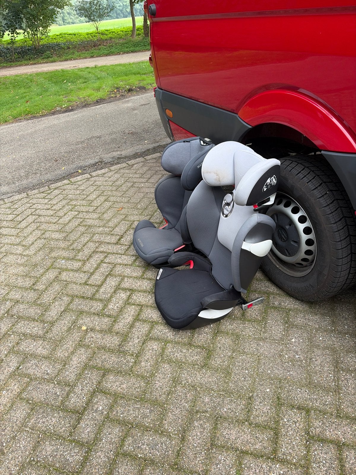 Gebruikte Maxi-Cosi en Cybex autostoeltjes (2 stuks), 15 t/m 36 kg, Ophalen of Verzenden, Afneembare rugleuning, Maxi-Cosi