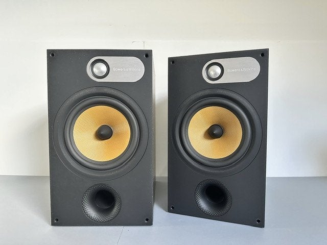 Bowers & Wilkins (B&W) 685 Boekenplank Speaker Set Zwart, Ophalen, Gebruikt, 60 tot 120 watt, Bowers & Wilkins (B&W)