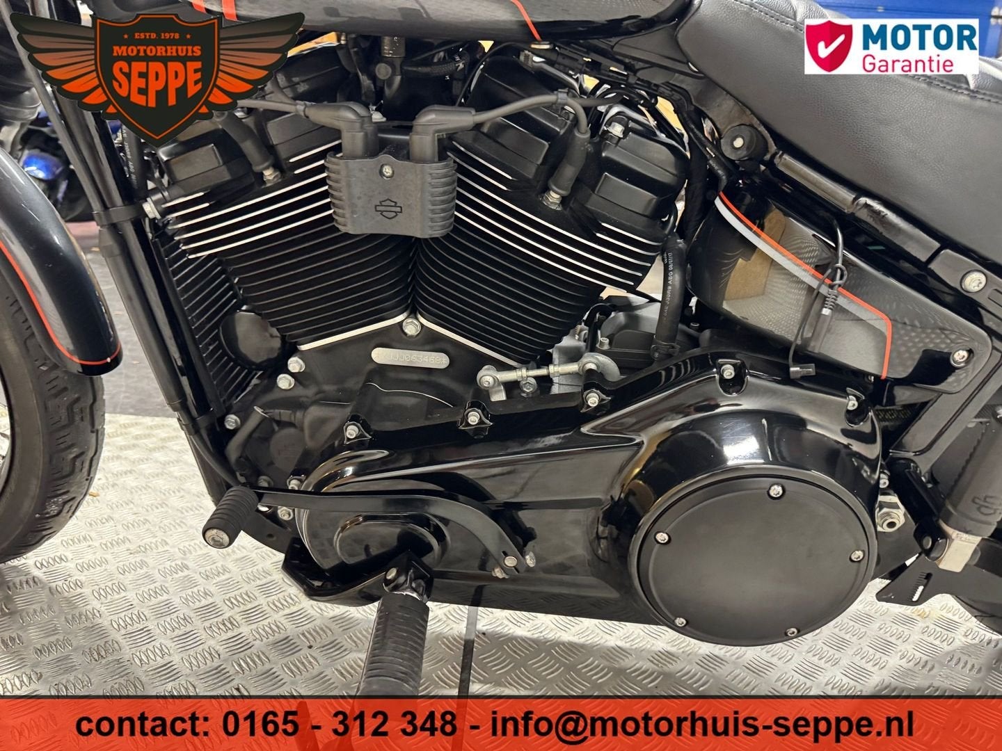 *VERKOCHT* HARLEY-DAVIDSON SOFTAIL STREET BOB 2018 beauty !!, 1746 cc, 2 cilinders, HARLEY-DAVIDSON, Bedrijf