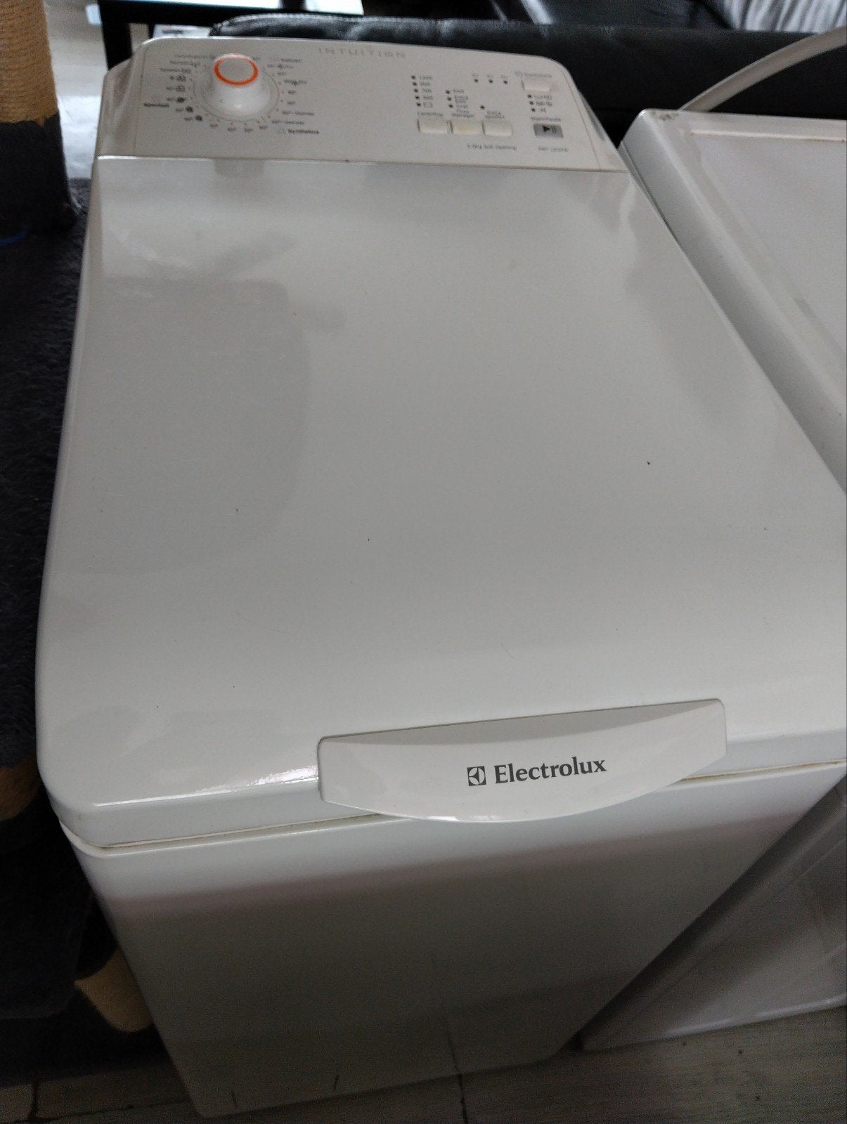 Electrolux goede bovenlader 5,5 kilo, Ophalen, 1200 tot 1600 toeren, Gebruikt, 4 tot 6 kg