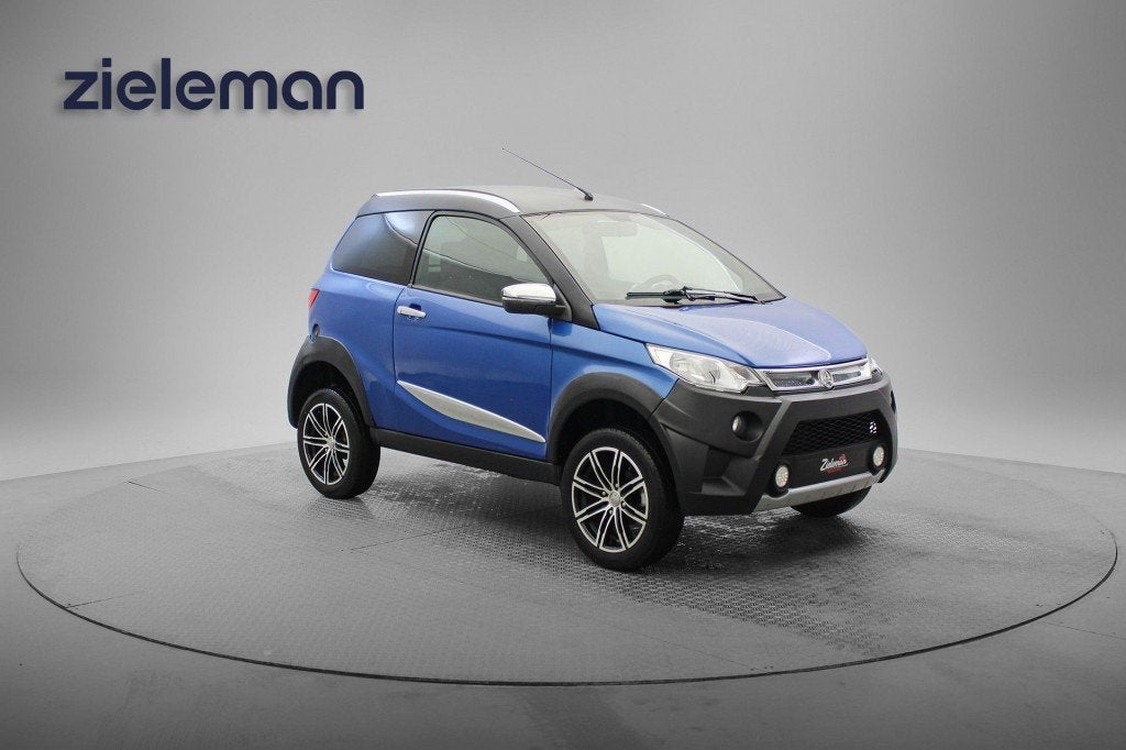 Aixam CROSSOVER  dCi Highline Sport - 2019 - 6.704 Km - Leer, AIXAM MEGA Brommobielen, Gebruikt, Info@aixam.nl, Linie 15, 5405 AR Uden