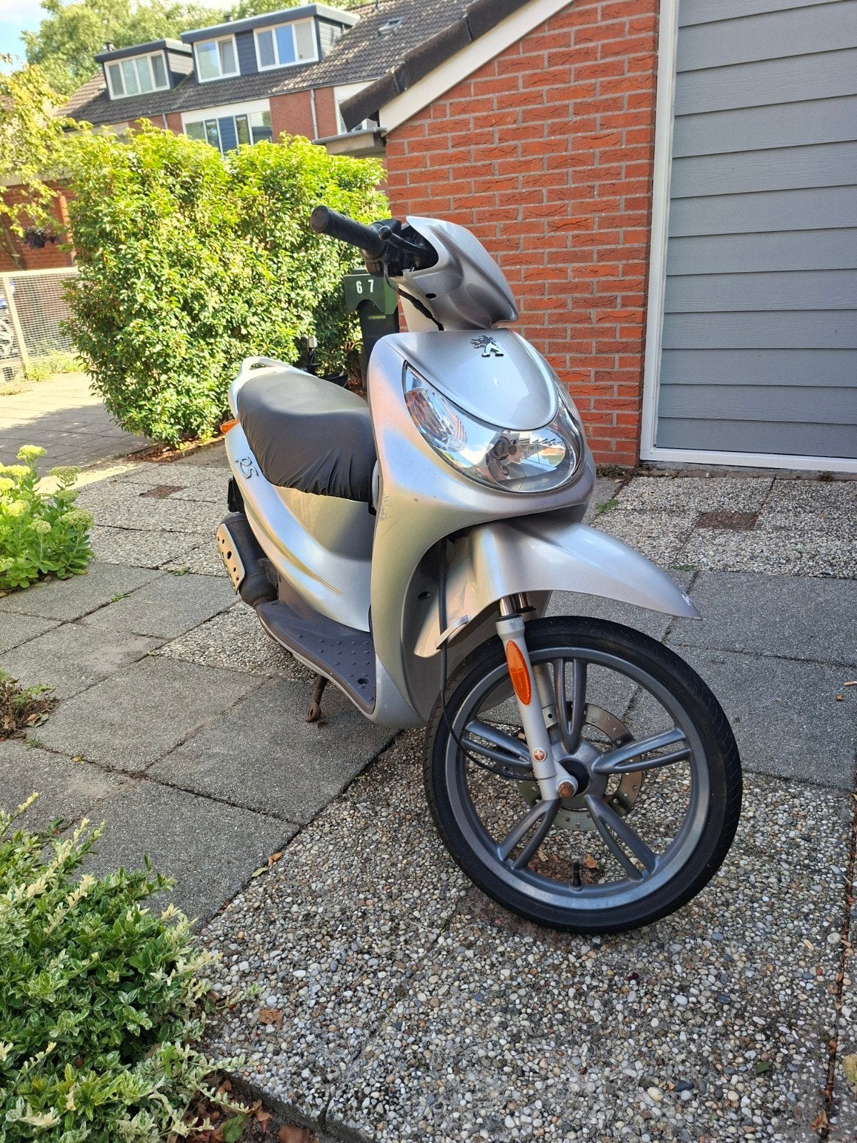 Peugeot Looxor grote wielen, Ophalen, Gebruikt, Benzine, Peugeot