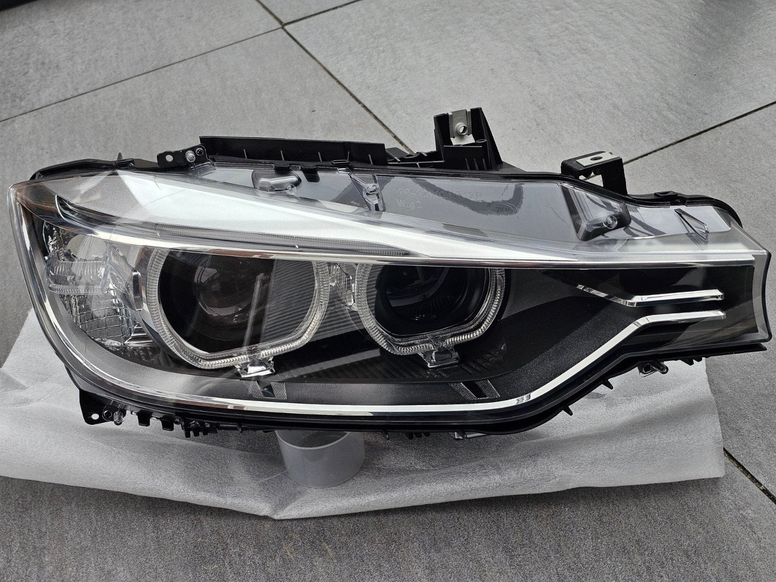 bmw f30 f31 bi-xenon adaptieve bochten verlichting origineel, Ophalen of Verzenden, Nieuw, BMW