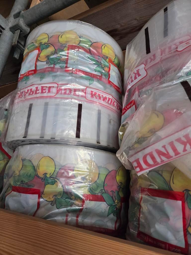 Plastic fruittassen op rol - 1800-2000 stuks, Ophalen of Verzenden