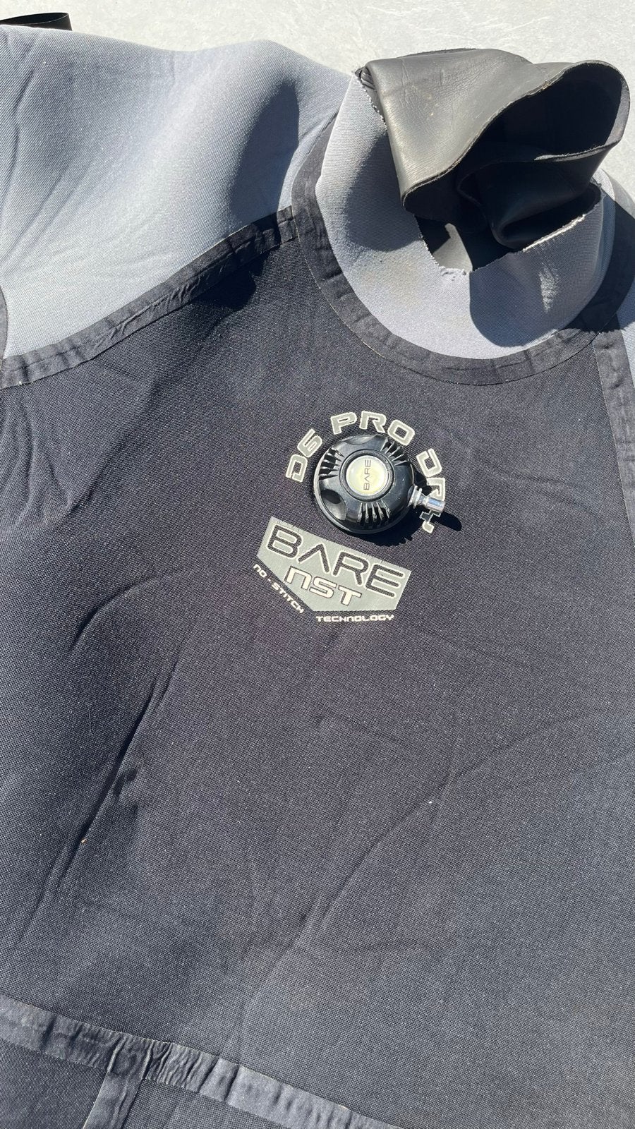 Bare Pro Dry duikpak met kap en laarzen, Watersport en Boten, Ophalen, Gebruikt, Duikpak