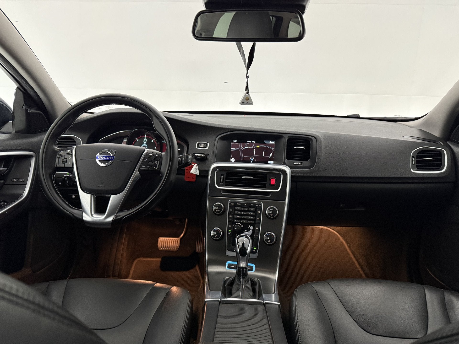 Volvo V60 2.4 D6 AWD Plug-In Hybrid Summum 280PK | Memory |, Auto's, Automaat, Blauw, Overige brandstoffen, Vierwielaandrijving