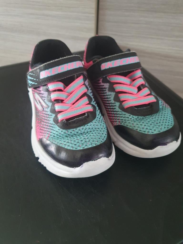 Zo goed als nieuwe Skechers kinderschoenen bijna gratis., Ophalen of Verzenden, Zo goed als nieuw, Overige typen