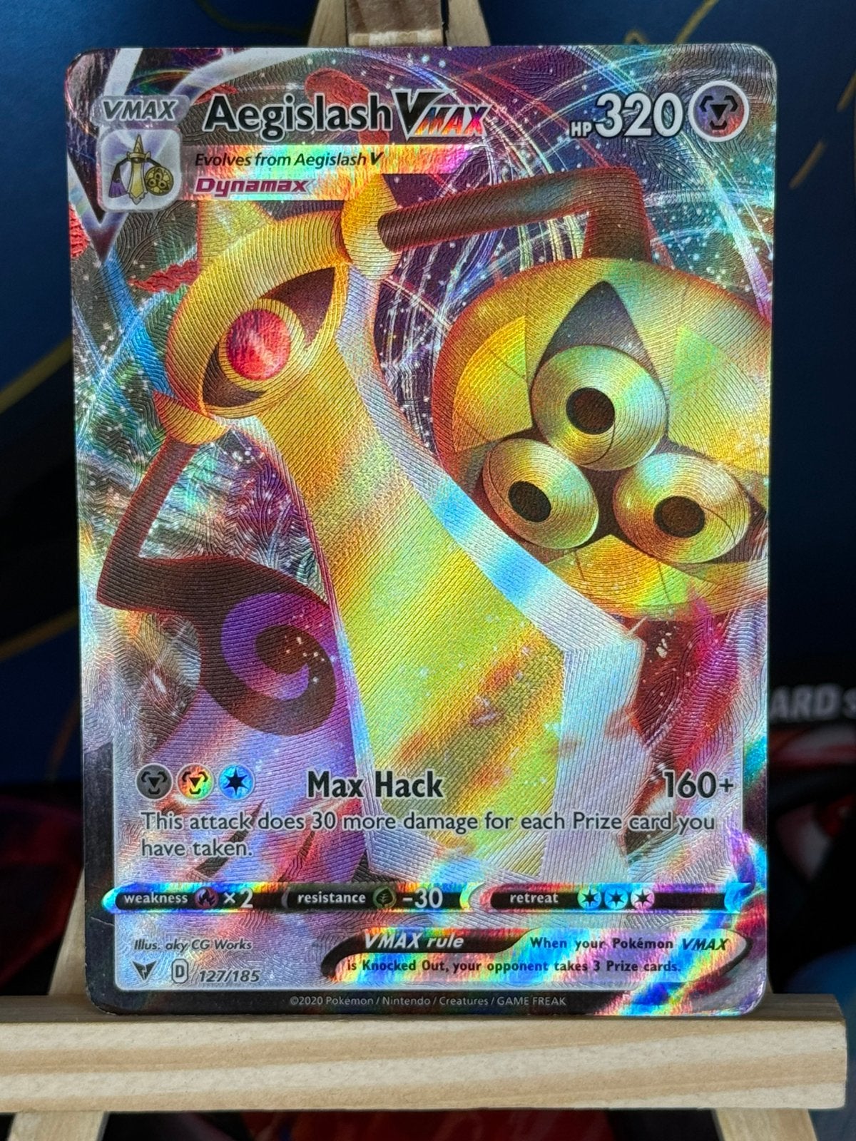Aegislash VMAX #127 | Pokemon Vivid Voltage, Ophalen of Verzenden, Zo goed als nieuw, Losse kaart, Foil