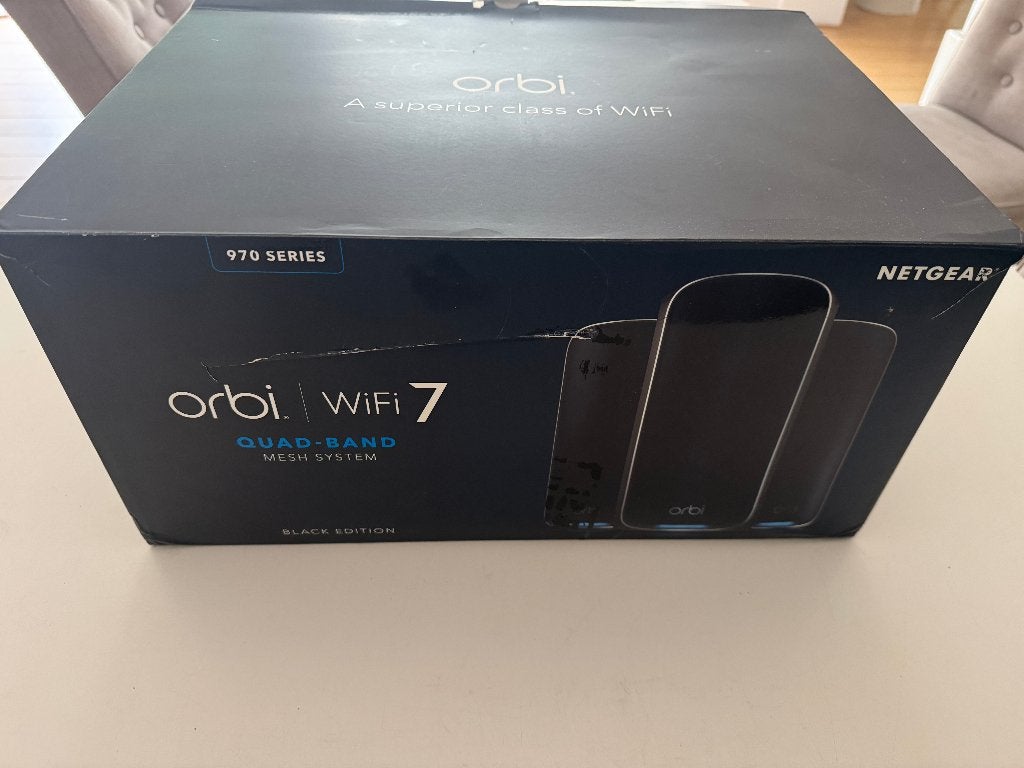 NETGEAR Orbi RBE973 - BE27000 - Quad-Band - 3-Pack - Zwart, Ophalen of Verzenden, Gebruikt, Router, NETGEAR