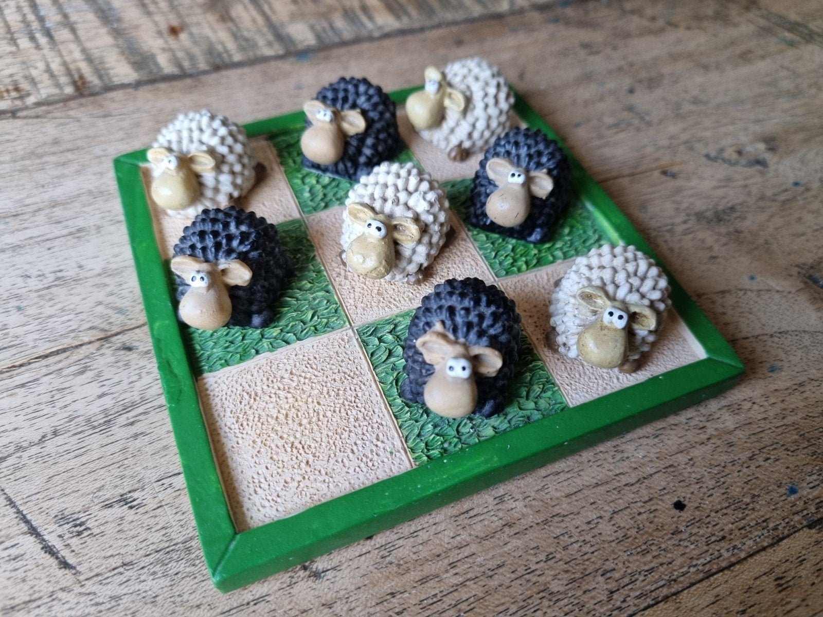 Boter, kaas en eieren met schapen - Uniek en decoratief, Ophalen of Verzenden, Zo goed als nieuw, Reisspel