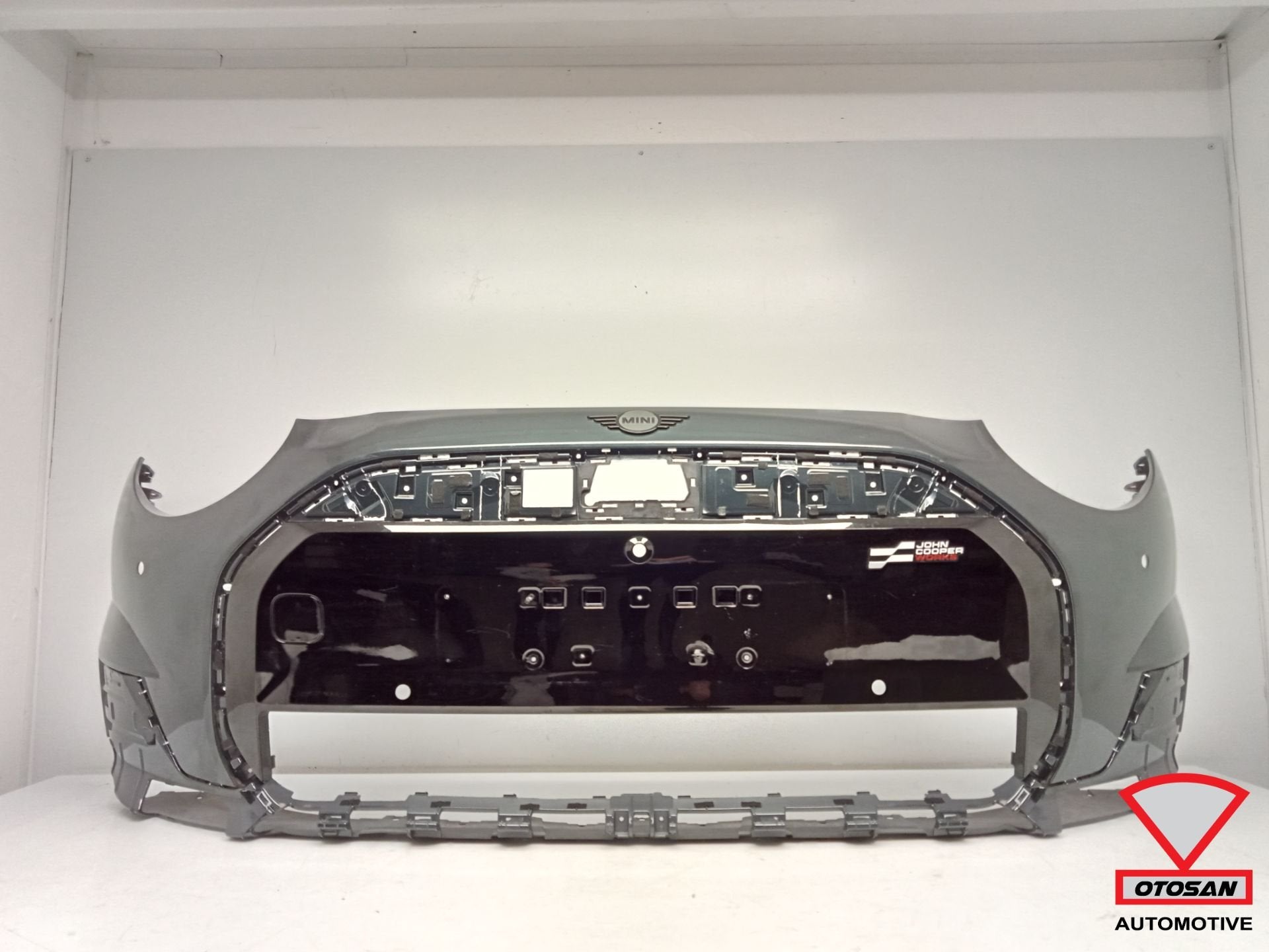 Mini Cooper JWC F66 2024+ Elekt. Voorbumper Bumper 6xPDC Ori, Gebruikt, Ophalen of Verzenden, Customer.service@mini.co.uk, Mini