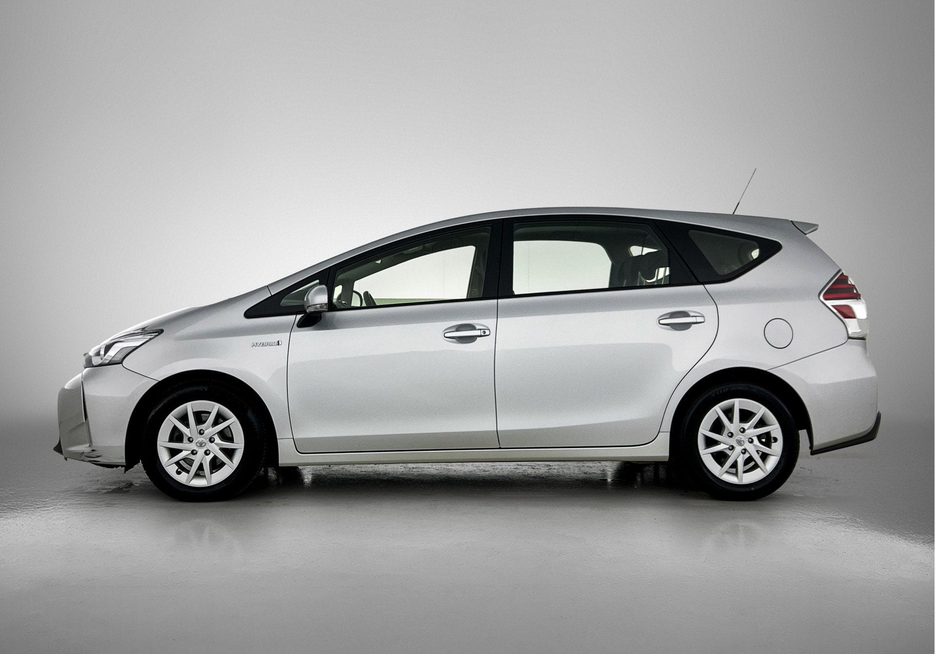 Toyota Prius Wagon 1.8 Comfort 96g | 7-persoons | Climate Co, Auto's, 12 maanden, Gebruikt, 4 cilinders, 7 stoelen