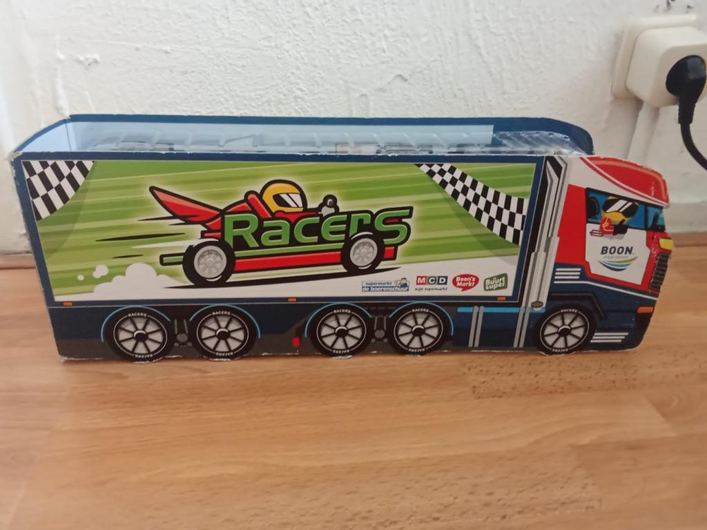 Boon Racers vrachtwagen met autootjes (bijna compleet!), Ophalen, Gebruikt