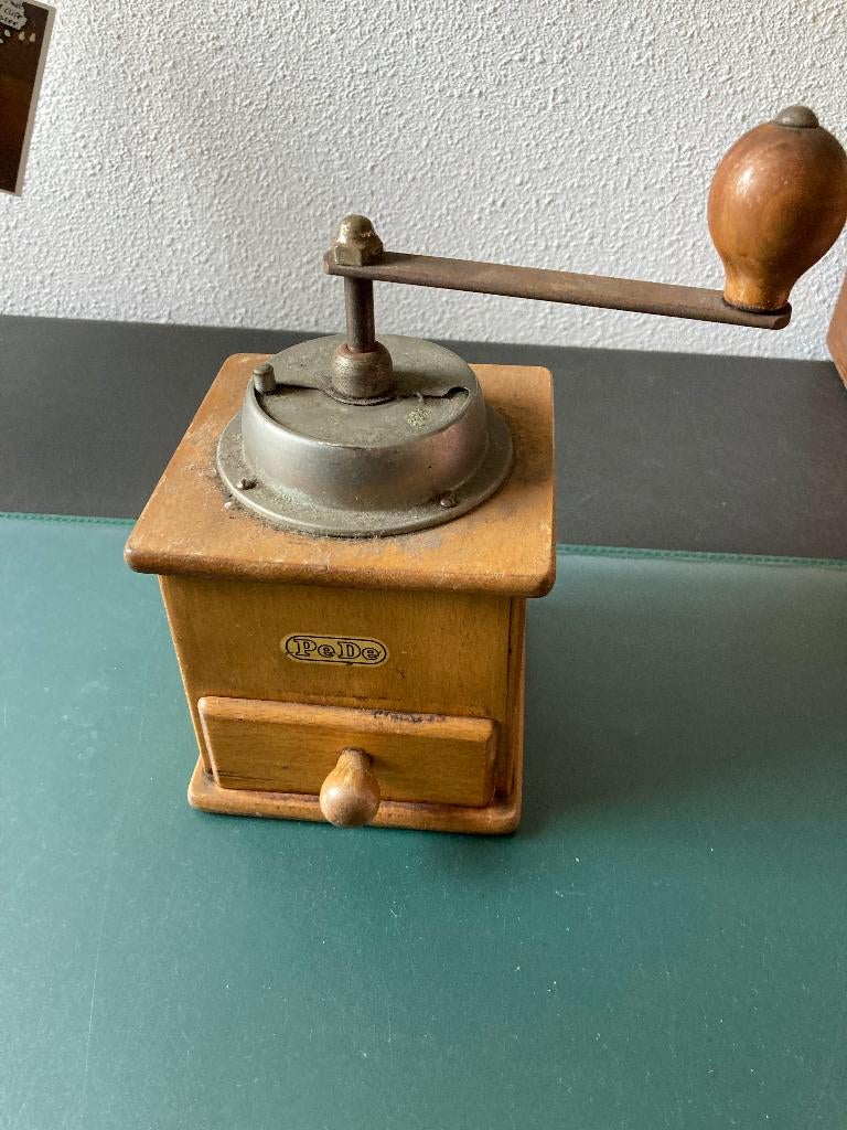 Antieke PeDe Koffiemolen., Ophalen of Verzenden