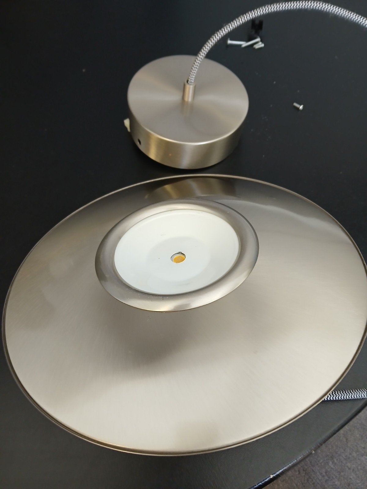 Eetkamer hanglamp / schotel lamp, Ophalen, Zo goed als nieuw