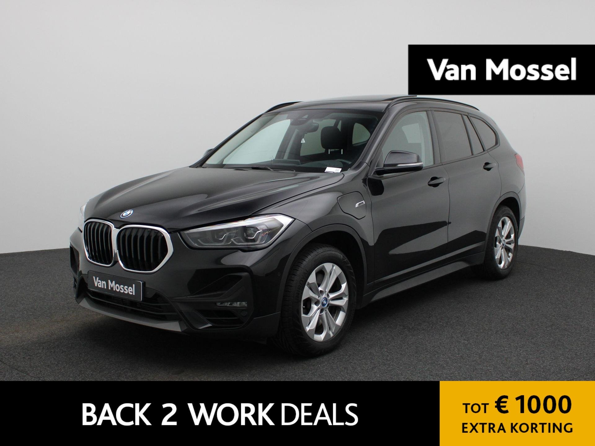 BMW X1 xDrive25e | HEAD-UP DISPLAY | TREKHAAK | ELEKTRISCHE