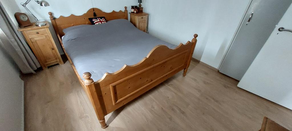 antiek grenen bed, Ophalen