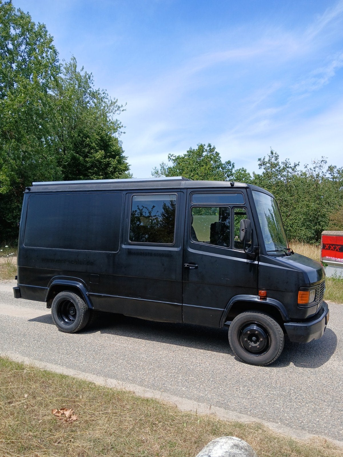 Mercedes 507d 1987  belastingvrij B rijbewijs, Caravans en Kamperen, Campers, Buscamper of Camperbus, Mercedes-Benz, Diesel, Particulier