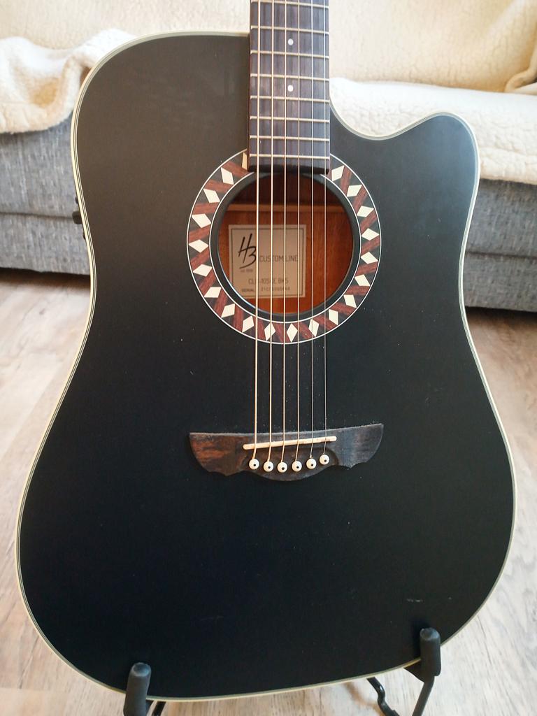Western gitaar met koffer, Ophalen of Verzenden, Zo goed als nieuw, Western- of Steelstringgitaar, Met koffer