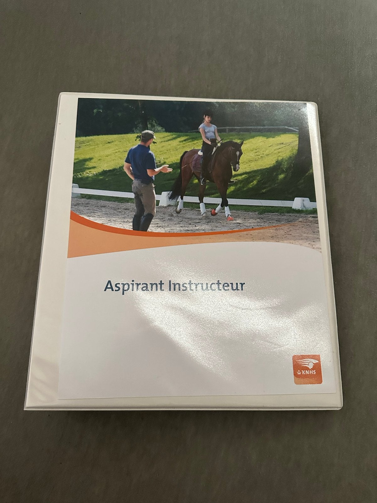 KNHS Lesboek Aspirant Instructeur Paardenhouderij, Ophalen of Verzenden, Zo goed als nieuw, MBO