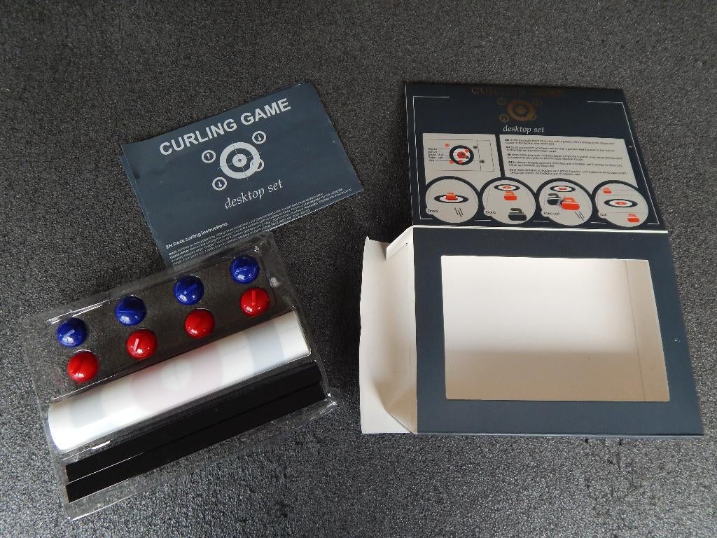 Curling game / Desktop set, Een of twee spelers, Ophalen of Verzenden, Zo goed als nieuw