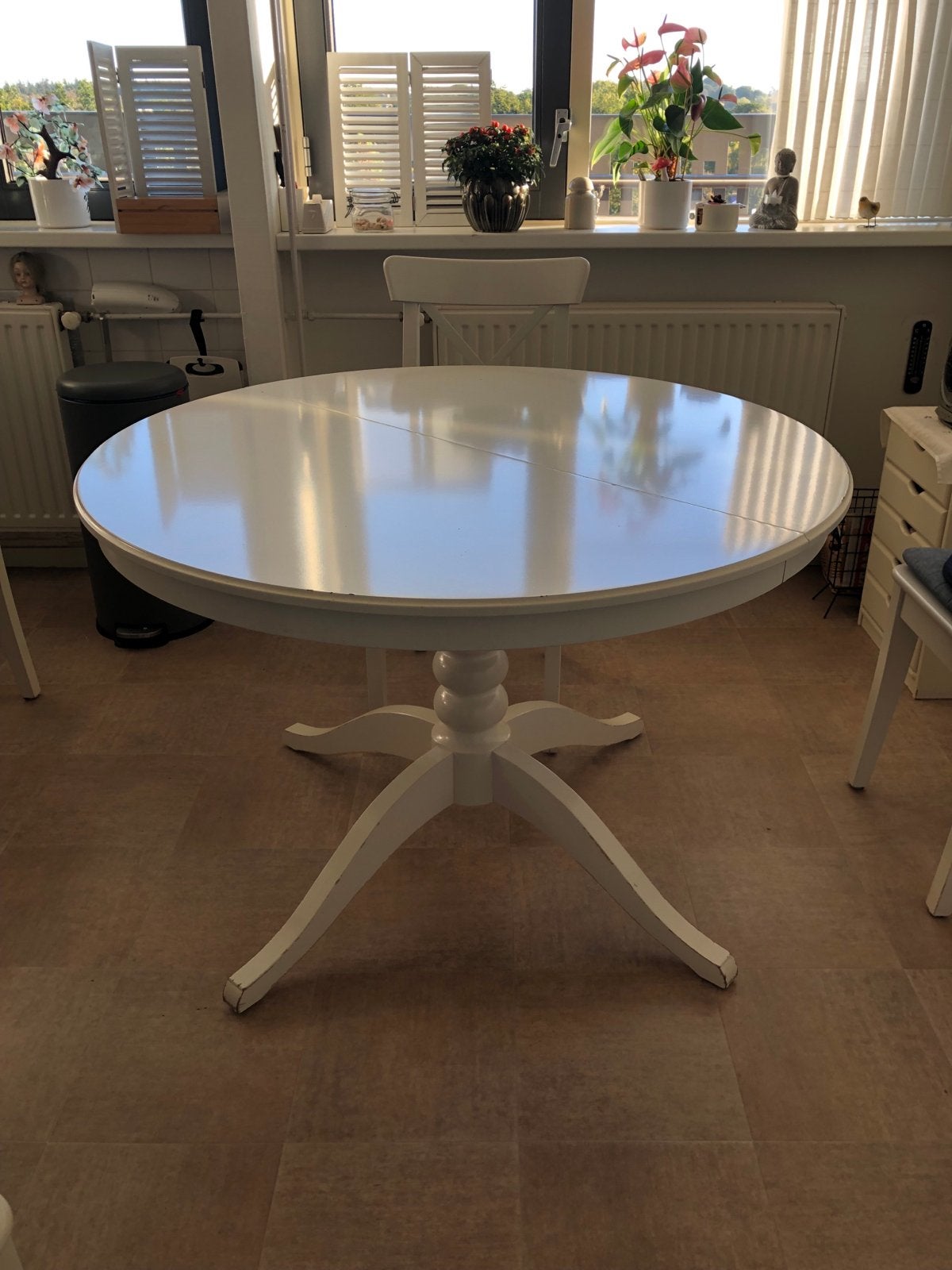 Witte ronde eettafel, uitschuifbaar, Gebruikt, 100 tot 150 cm, Rond, Ophalen of Verzenden