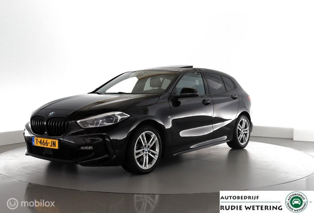BMW 1-serie 118i M-Sport Introduction Edition leer|panorama|, Auto's, BMW, Bedrijf, Te koop, 1-Serie, ABS, Achteruitrijcamera