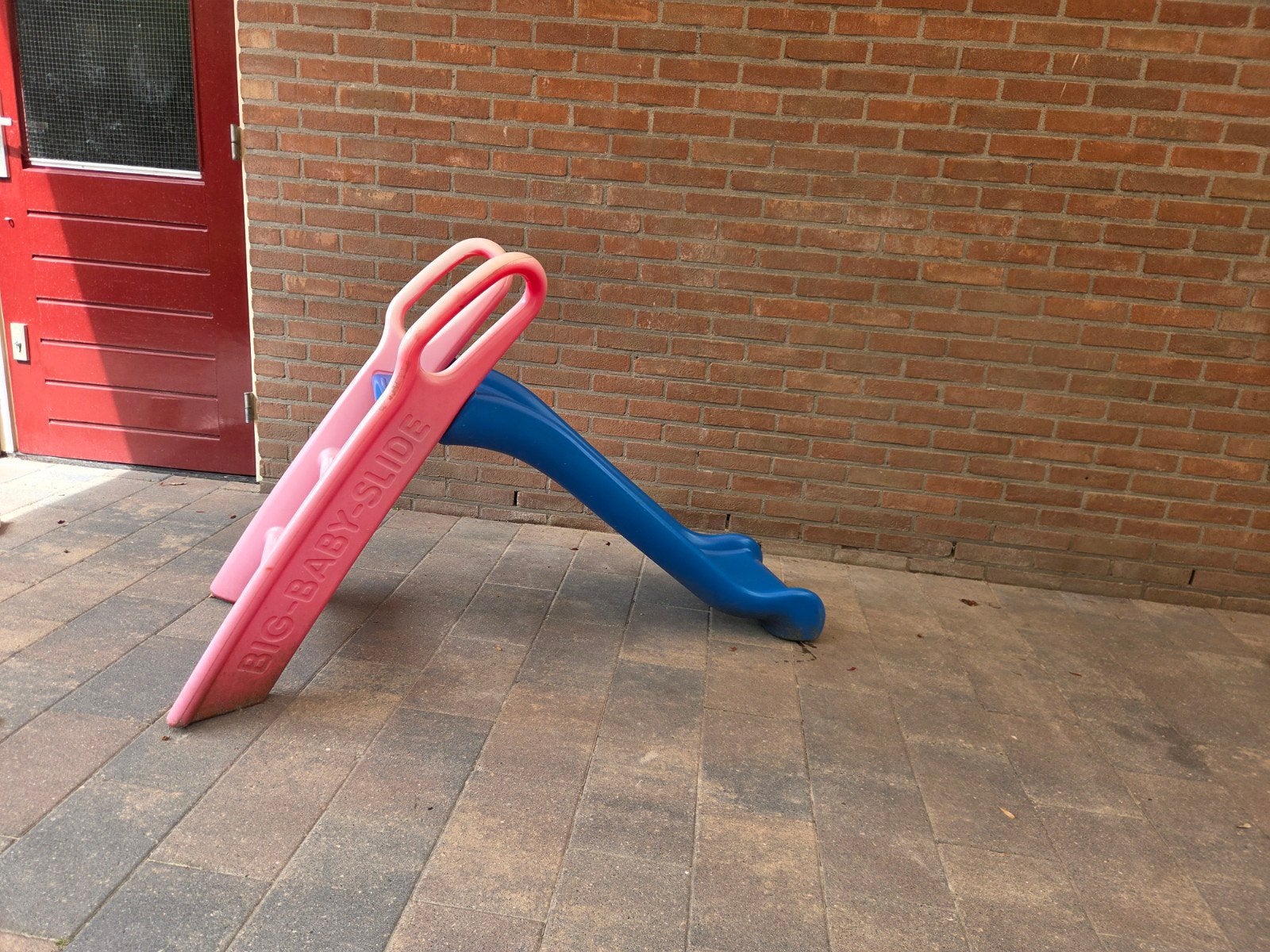 BIG-BABY-SLIDE roze en blauwe kinder glijbaan, Kinderen en Baby's, Speelgoed | Buiten | Los speelgoed, Ophalen, Gebruikt