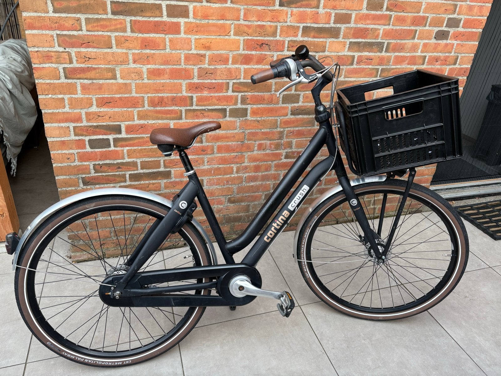 Cortina Crush Damesfiets met Mand - 5 Speed, Terugtraprem, Versnellingen, Ophalen, Overige merken